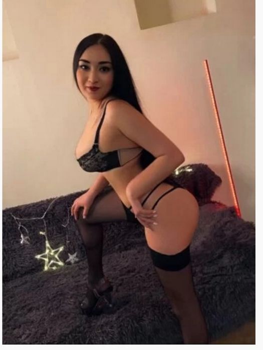 Шлюха, которая понимает все без слов: искусство интимного досуга